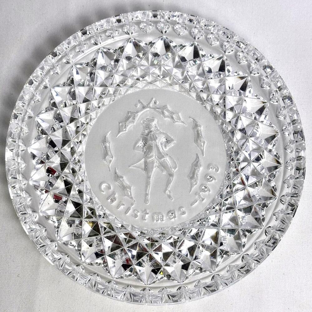 Waterford Crystal Twelve Days of Christmas 1993 "Lords-a-Leaping" Plate Ireland